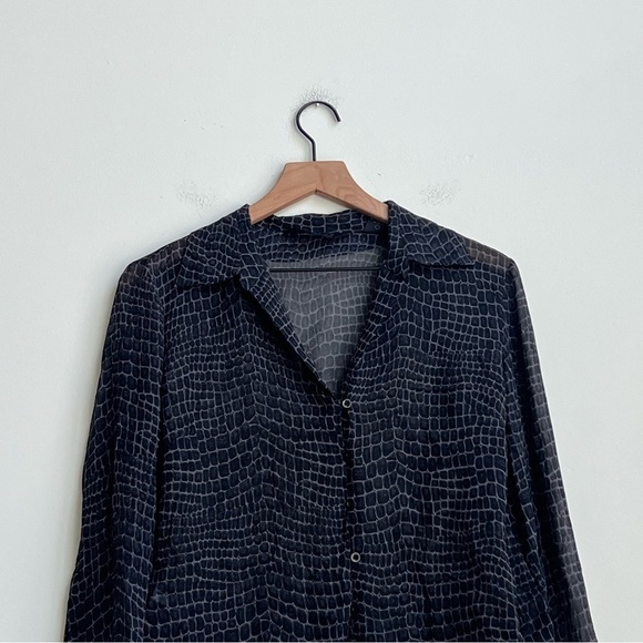 VTG Express Top Button Down Reptile Sheer Silk Slit Sleeve Whimsigoth Y2K 5/6 - Picture 2 of 12